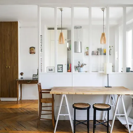 Atypical Parisian Near Belleville *